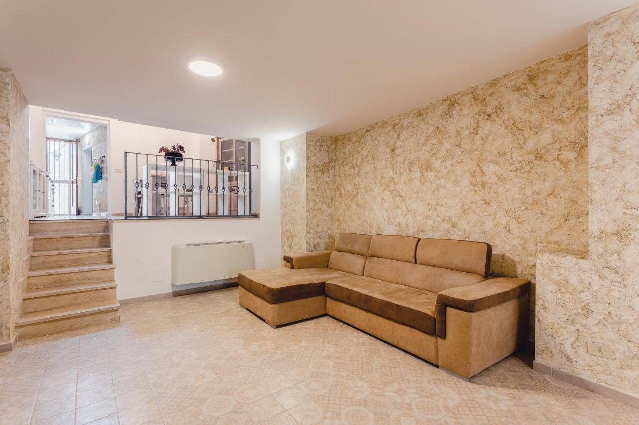 Convivo Apartment Palazzo Galateo Lecce Exterior photo